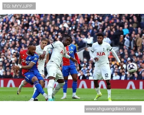 英超精彩对决利物浦逆转热刺全场沸腾数据分析揭示关键时刻