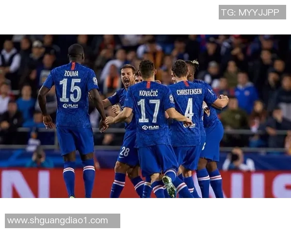 友谊赛精彩对决里昂与切尔西互交白卷引发全场热议