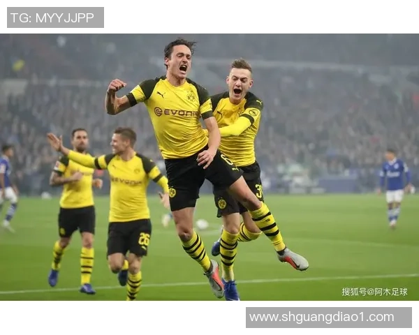 西甲激战：多特蒙德逆转波尔图4-3全场沸腾数据分析揭示精彩瞬间